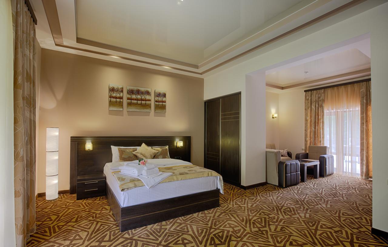 Aghveran Ararat Resort Hotel Arzakan Bagian luar foto